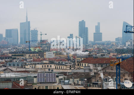 Die neue Skyline gesehen vom Dach der Kuppel, Mailand, Italien Stockfoto