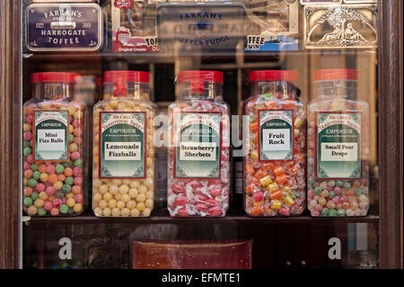 Süße Schaufenster Birmingham zurück zu Rückseiten Bonbons Hurst Straße alten viktorianischen Süßwarenladen Stockfoto