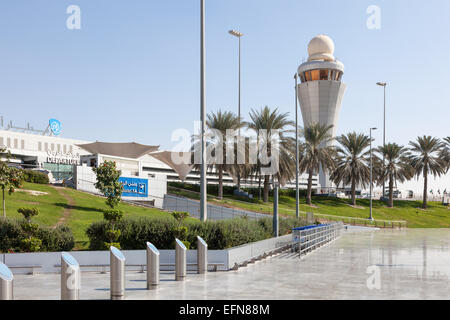 Außenseite des Abu Dhabi International Airport Stockfoto