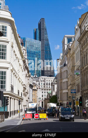 City of London mit Wolkenkratzer Gebäude im Hintergrund zu sehen Stockfoto