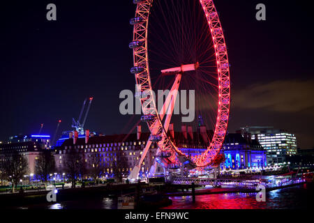 Das London Eye auf Southbank in der Nacht Stockfoto