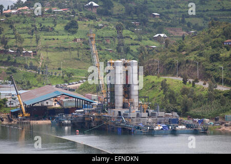 Kivuwatt-Biogas-Anlage im Bau am Rande des Lake Kivu, Ruanda Stockfoto