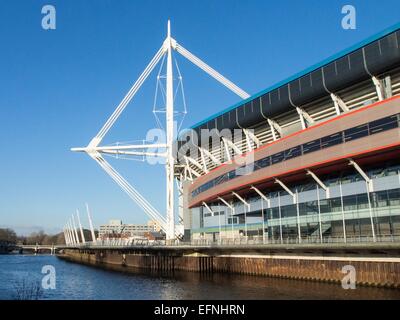Außenansicht des das Millennium Stadium in Cardiff City Centre, Wales, aufgenommen am 6. Februar 2015. Stockfoto