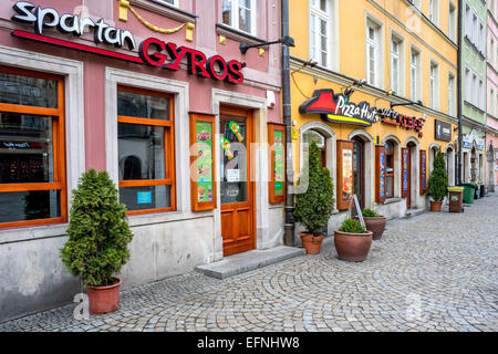 Bunte Apartmenthäuser Breslauer Altmarkt Stockfoto