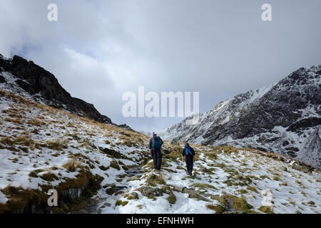 Cadir Idris im Winter im Schnee Stockfoto