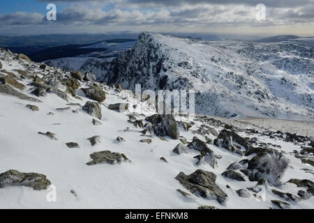 Cadir Idris im Winter im Schnee Stockfoto