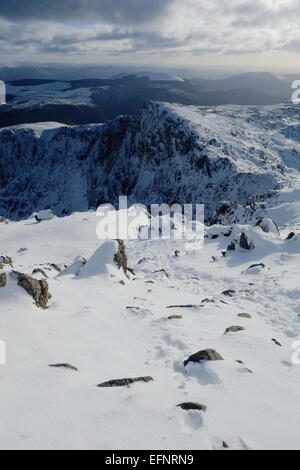 Cadir Idris im Winter im Schnee Stockfoto