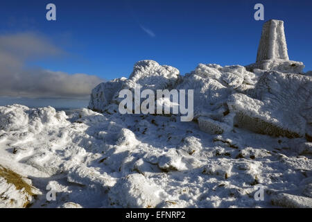 Cadir Idris im Winter im Schnee Stockfoto
