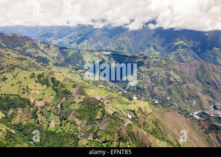 Höhe Hubschrauber geschossen Über den Llanganates National Park Provinz Tungurahua in Ecuador Stockfoto
