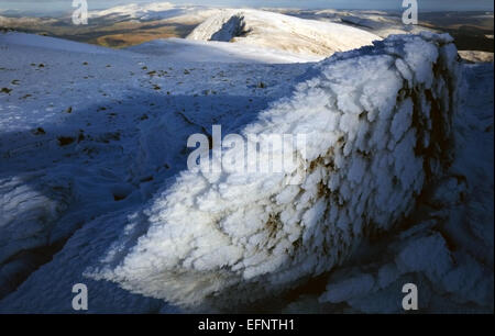 Cadir Idris im Winter im Schnee Stockfoto