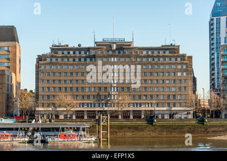 Das alte London Feuerwehr Hauptquartier war das Hauptquartier des die LBF bis 2007 und befindet sich auf Albert Embankment in Lambeth, London Stockfoto