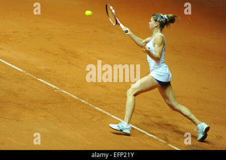 Genf, Schweiz. 8. Februar 2015. Fed-Cup-Tennis-Turnier. Frankreich gegen Italien. Camila Giorgi (ITA) Credit: Aktion Plus Sport/Alamy Live-Nachrichten Stockfoto