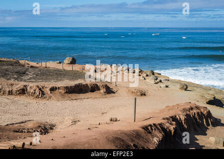 Wanderweg oberhalb der Point Loma Tidepools am Cabrillo National Monument. San Diego, California, Vereinigte Staaten von Amerika. Stockfoto