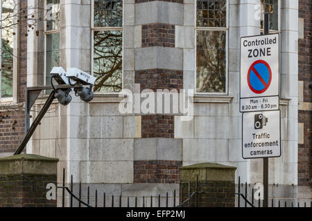 Verkehrskameras Durchsetzung und CCTV in der Borough of Westminster London Stockfoto