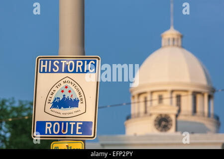 Marsch von Selma nach Montgomery National Historic Route vor Montgomery Alabama State Capitol, Ende der berühmten Bürgerrechte Sign. Stockfoto