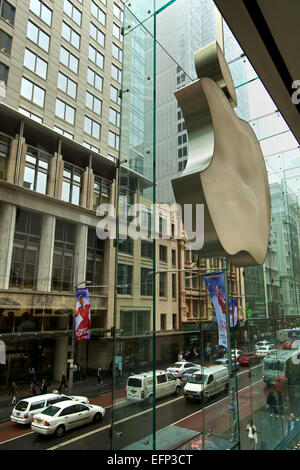 Apple Store, vordere outlooking auf den Verkehr in Sydney Stockfoto