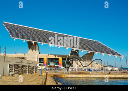 Solar-Panel, Placa Fotovoltaica, internationalen Segelsport centre, Parc De La Forum, Bezirk Sant Marti, Barcelona, Spanien Stockfoto