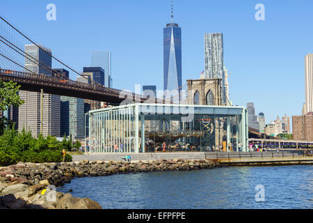 Janes Karussell im Brooklyn Bridge Park, New York City, New York, USA Stockfoto