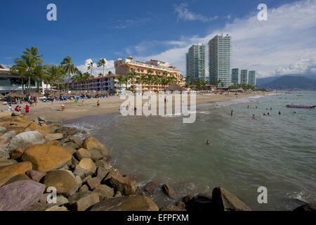 Strand-Szene, Puerto Vallarta, Jalisco, Mexiko, Nordamerika Stockfoto