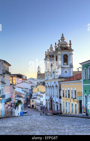 Pelourinho in der Innenstadt mit der Muttergottes von Roasary Black People, UNESCO, Salvador de Bahia, Bahia, Brasilien Stockfoto