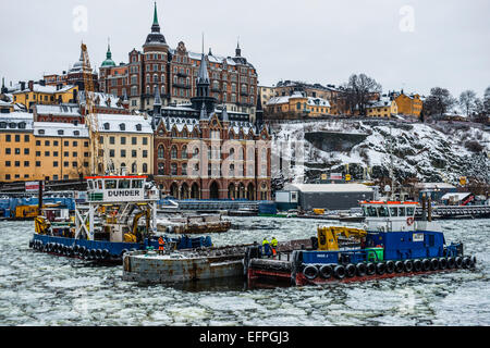 Gefrorene Wasserstraße in der Altstadt von Stockholm, Schweden Stockfoto