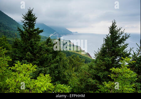 Blick über die Küste von Cape Breton Highlands National Park, Cape Breton Island, Nova Scotia, Kanada, Nordamerika Stockfoto