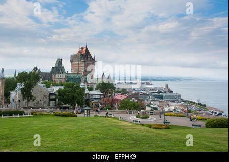 Blick von der Festung über Quebec City und das Chateau Frontenac, Quebec, Kanada, Nordamerika Stockfoto