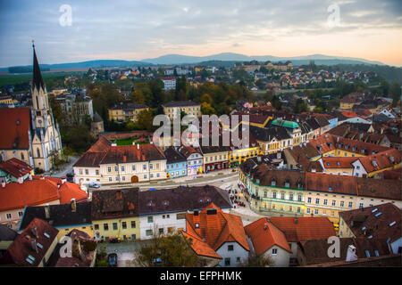 Blick auf die Stadt Melk von Melk Abbey, Benediktiner-Abtei, Melk, Wachau kulturelle Landschaft UNESCO, Donau, Wachau, Österreich Stockfoto