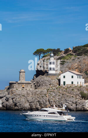 Port de Soller ist beliebt bei Seglern und an der Nordwesten Mallorcas entfernt. Stockfoto