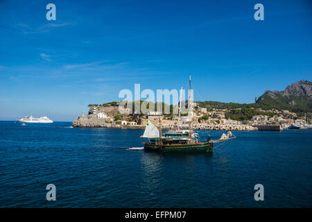 Port de Soller ist beliebt bei Seglern und an der Nordwesten Mallorcas entfernt. Stockfoto