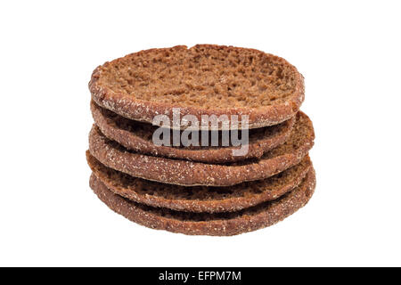 Stapel von traditionellen Runde finnische Roggen Brot, isoliert auf weißem Hintergrund Stockfoto
