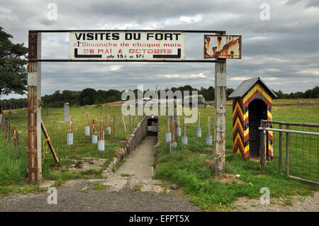 PEPINSTER, Belgien - AUGUST 2010: Fort de Tancremont ist eine belgische Festung liegt im Süden von Pepinster Stockfoto