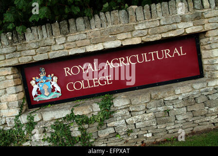 Königliche landwirtschaftliche Universität (RAU), ehemals Royal Agricultiral College (RAC),Cirencester,Gloucestershire,UK.farming des ländlichen Raums Stockfoto