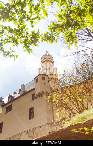 Marksburg Schloss in Deutschland an sonnigen Frühlingstag Stockfoto