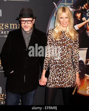 9. Februar 2015 - New York, New York, US - Regisseur MATTHEW VAUGHN und Model CLAUDIA SCHIFFER besuchen die New Yorker Premiere von "Kingsman: Geheimdienst" SVA Theater statt. (Bild Kredit: Nancy Kaszerman/ZUMAPRESS.com ©) Stockfoto