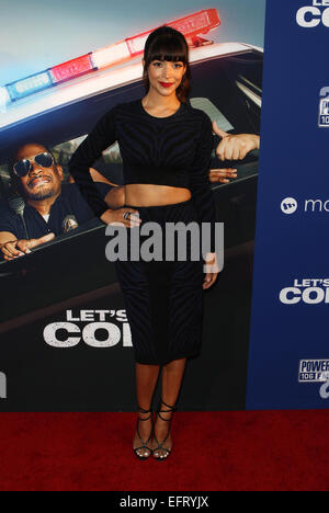 "Seien wir Cops" Los Angeles Premiere - Arrivals Featuring: Hannah Simone Where: Hollywood, Kalifornien, USA bei: 8. August 2014 Stockfoto