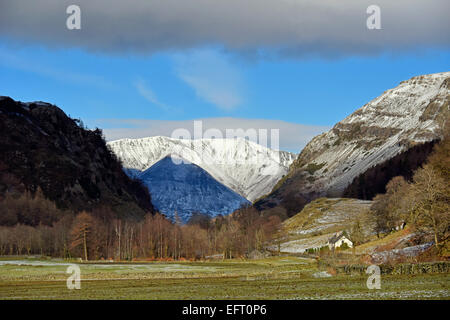 Blencathra von St.John's-in-the-Vale. Nationalpark Lake District, Cumbria, England, Vereinigtes Königreich, Europa. Stockfoto