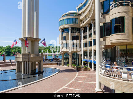 Waterfront Cafés und Restaurants in Washington Hafen Entwicklung, Georgetown, Washington DC, USA Stockfoto