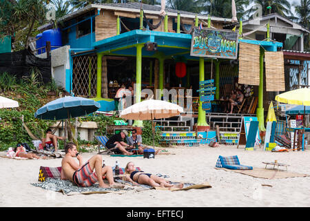 Blue Moon Bar am Klong Nin Beach, Ko Lanta, Thailand (Koh). Stockfoto