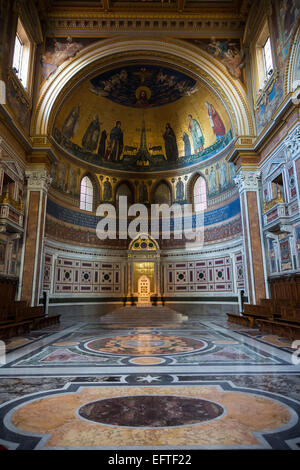 San Giovanni in Laterano. Innenraum. Stockfoto