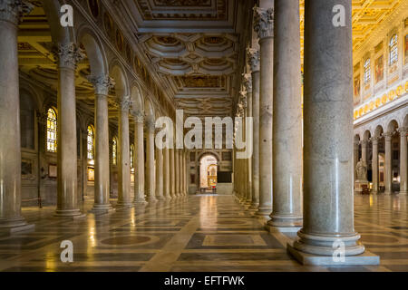 Basilica di San Paolo Fuori le Mura. Innenraum. Rom, Italien Stockfoto