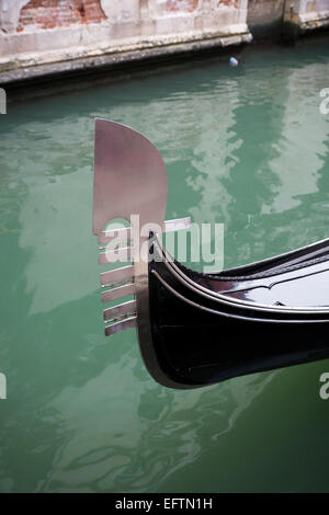 Gondel-Bogen-Tipp. Venedig, Italien Stockfoto