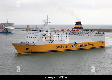 RoRo-Fähre Corsica Marina Seconda Stockfoto