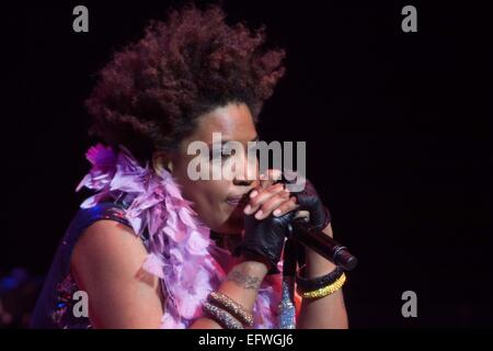 Macy Gray Durchführung im Teatro Amboss, Basingstoke, Großbritannien Stockfoto