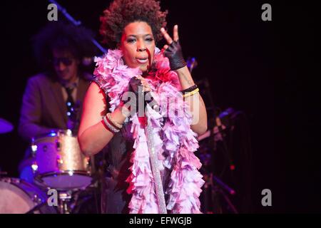 Macy Gray Durchführung im Teatro Amboss, Basingstoke, Großbritannien Stockfoto