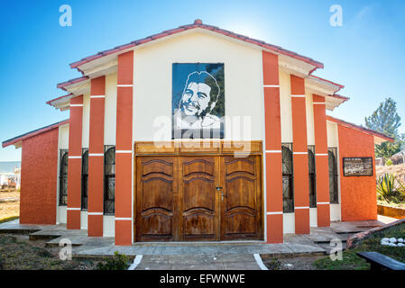 Mausoleum des ursprünglichen Grab von Ernest Che Guevara in Vallegrande, Bolivien Stockfoto