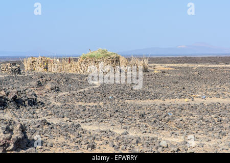 Dorf in der Danakil-Senke-Wüste in Äthiopien Stockfoto