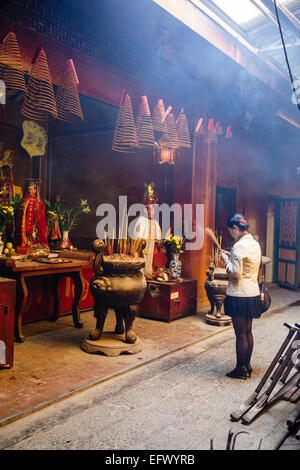 Ha Chuong Hoi Quan Pagode in Cholon (Chinatown), Ho-Chi-Minh-Stadt (Saigon), Vietnam. Stockfoto