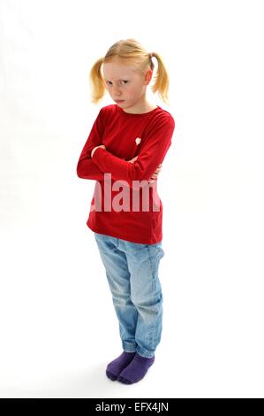 Junges Mädchen mit Pig Tails wütend schlecht gelaunt Stockfoto