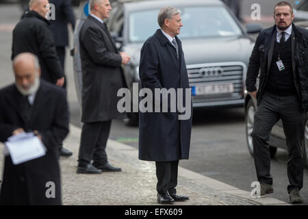 Berlin, Deutschland. 11. Februar 2015. Der ehemalige Präsident Horst Köhler (2. R, CDU) kommt für das Staatsbegräbnis von den ehemaligen deutschen Bundespräsidenten Richard von Weizsaecker am Berliner Dom, der evangelischen Kirche Berlin; Deutschland, 11. Februar 2015. Weizsäcker starb im Alter von 94 Jahren am 31. Januar 2015. Bildnachweis: Dpa picture Alliance/Alamy Live News Stockfoto